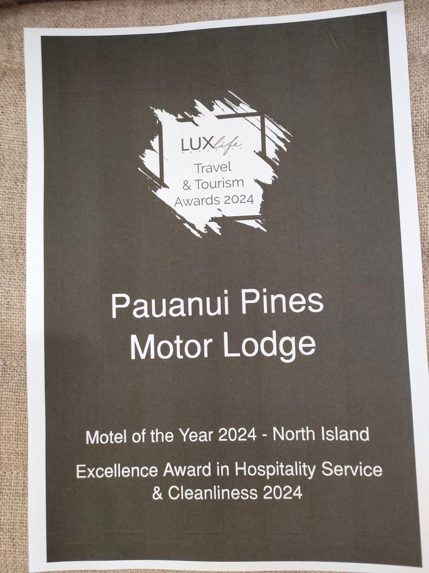 Pauanui Pines Motor Lodge Esterno foto
