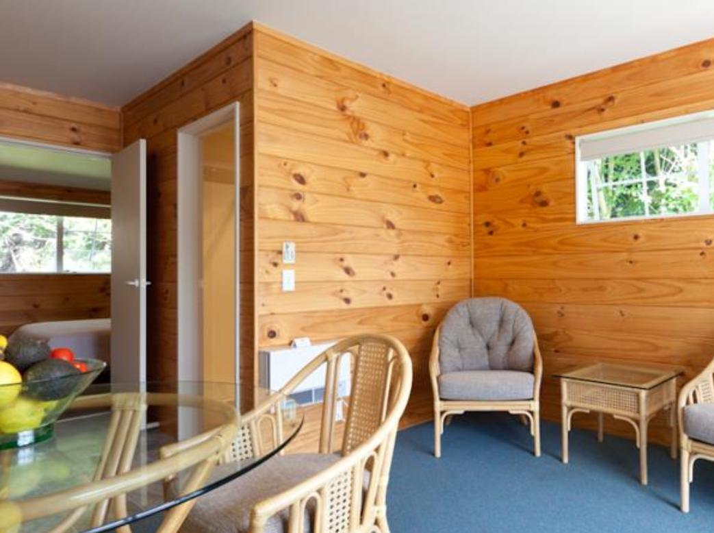 Pauanui Pines Motor Lodge Esterno foto